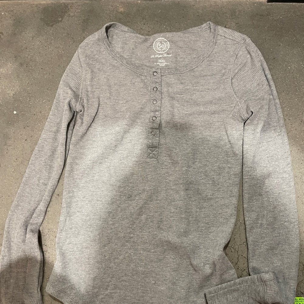 SO Women's Gray Scoop Neck Sweater